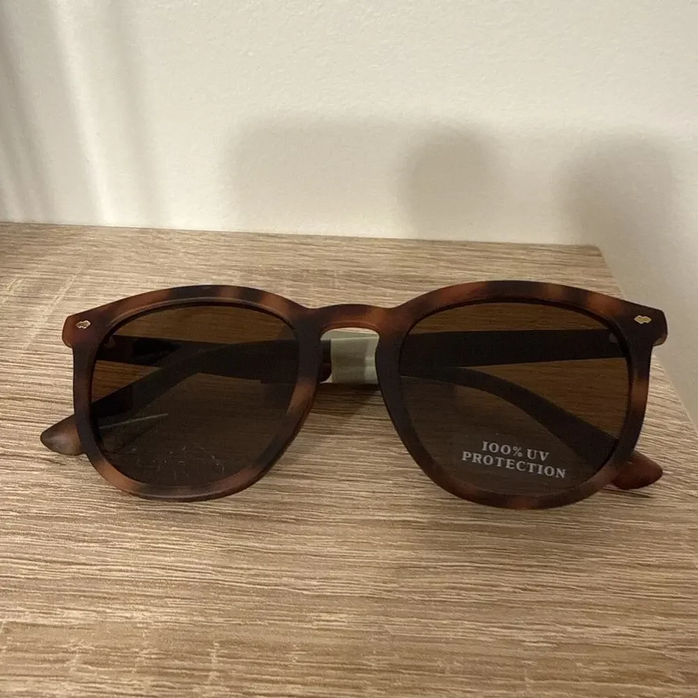 Goodfellow & Co Men's Square Tortoise Sunglasses 100% UV Protection NWT